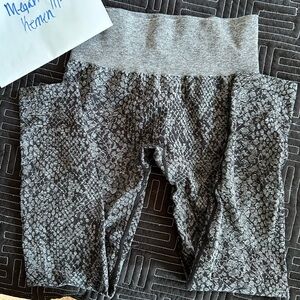 NVGTN snakeskin medium